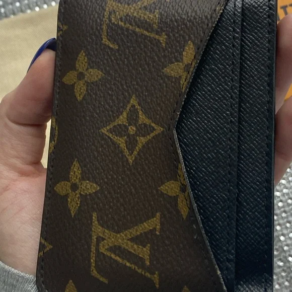 Louis Vuitton Wallet with box and dust bag - Picture 8 of 10